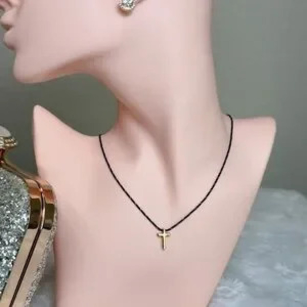 Unique Elegant Gold Cross Pendant Black Chain Necklace ??
